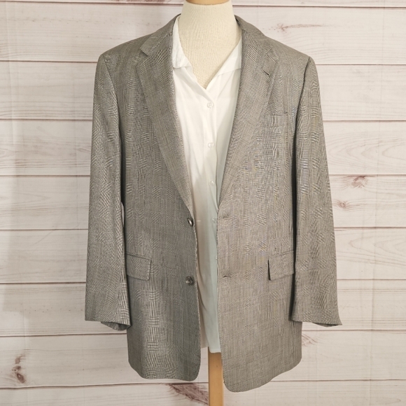 Vintage Burberry Plaid Single Breasted Suit Jacket In Tan and Black Size 44L - Picture 2 of 12
